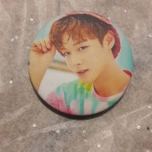 Kpop Wanna One Fashion Pin Jihoon
